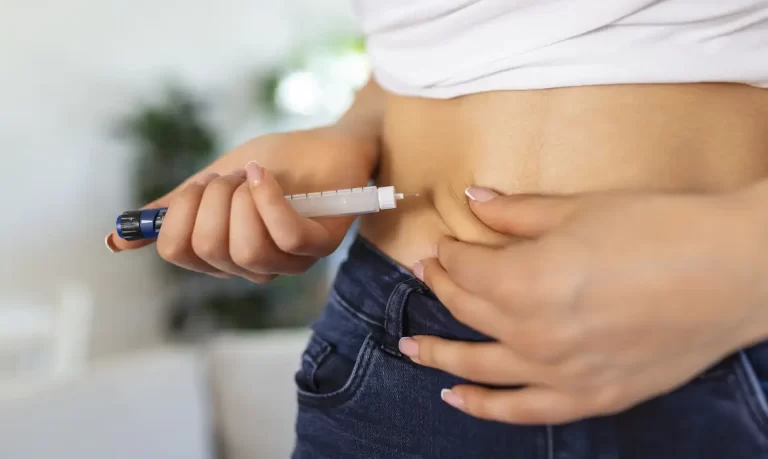 diabetic-patient-using-insulin-pen-making-insulin-injection-home-young-woman-control-diabetes-diabetic-lifestyle